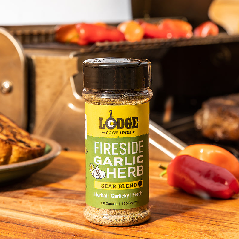 Fireside Garlic & Herb Sear Blend - Lodge