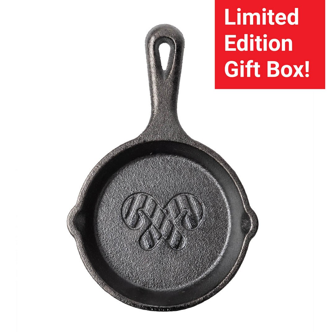 Candy Cane 2025 Holiday Mini Skillet - Lodge