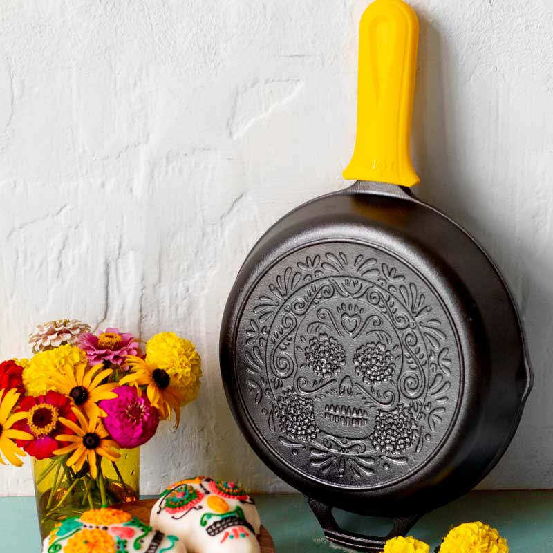 Seasoned Cast Iron Sugar Skull Skillet with Deluxe Handle Holder - Lodge